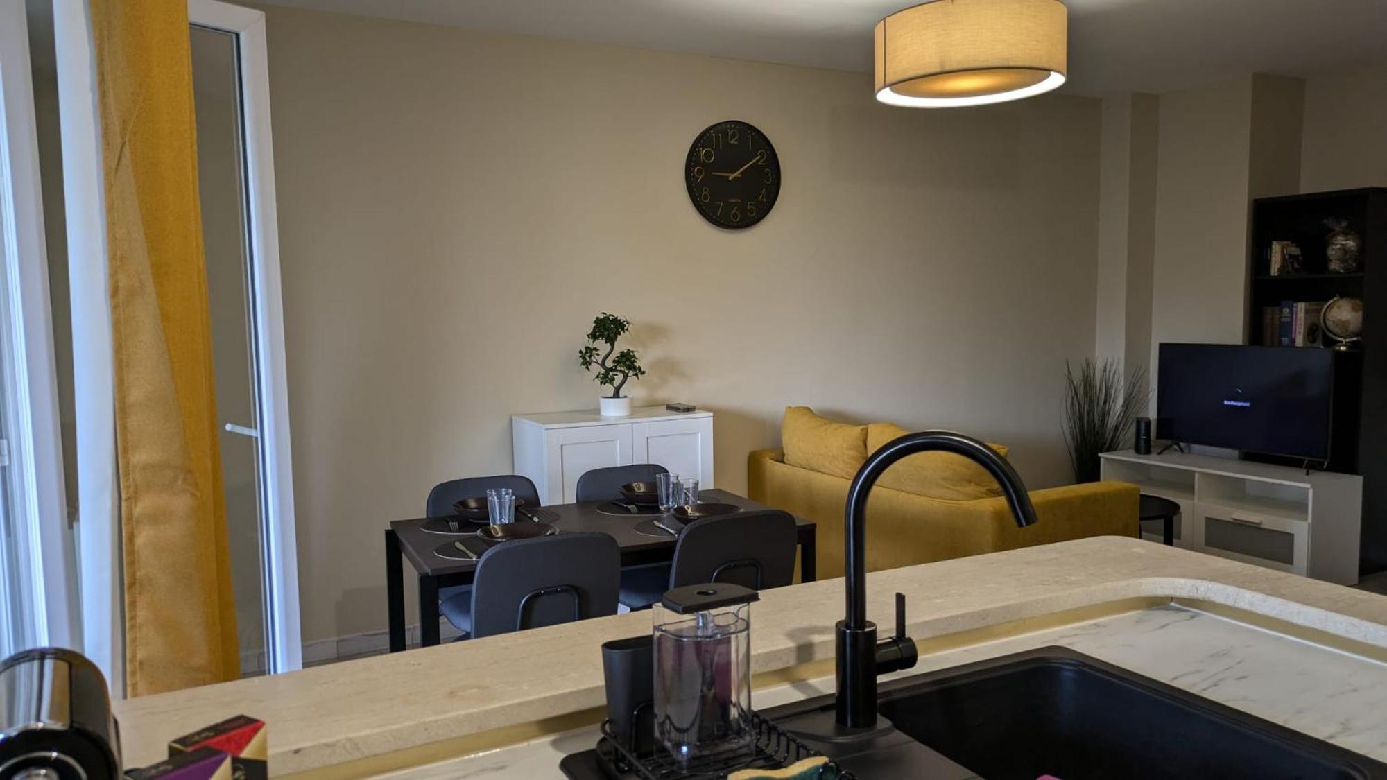 Апартаменты Evasion - Orly A 12 Min De Paris Paray-Vieille-Poste Экстерьер фото
